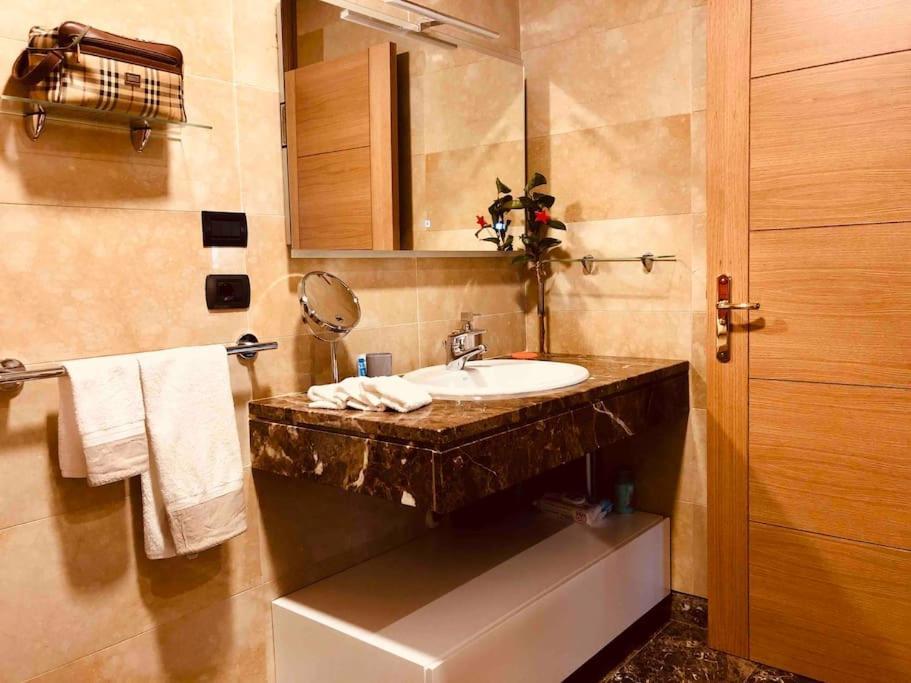 Apartamento Centrico Y Moderno Con Vistas A La Ria Vigo Exterior photo